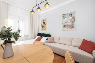 レトロ グラマー by アップステアーズ