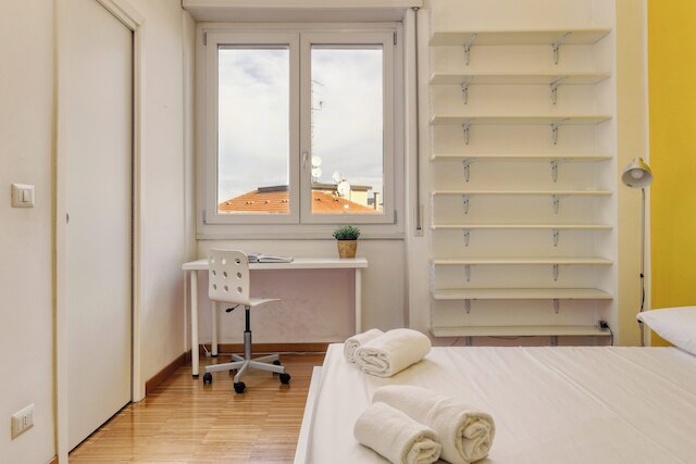 スタイリッシュ 2 ベッドルーム フラット ネクスト トゥ ナヴィリ