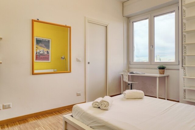 スタイリッシュ 2 ベッドルーム フラット ネクスト トゥ ナヴィリ