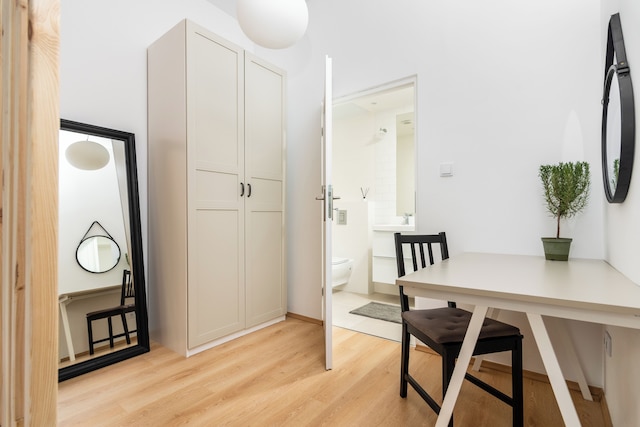 モダン アパートメンツ by アップステアーズ