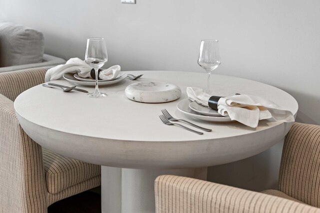 ニュー ダウンタウン ラグジュアリー キング スイート サウナ プール アクセス