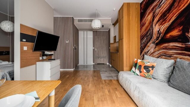 デラックス アパートメント