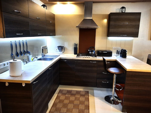 ラグジュアリー セナート アパートメント