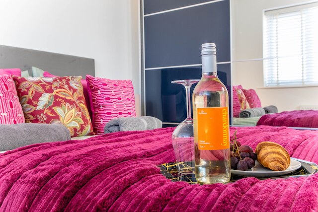 エティハド ブリスフル リトリート - 3 ベッドルーム ヘイブン