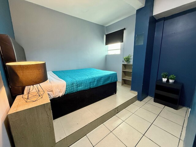 RHM スペースズ - サンタ マリア