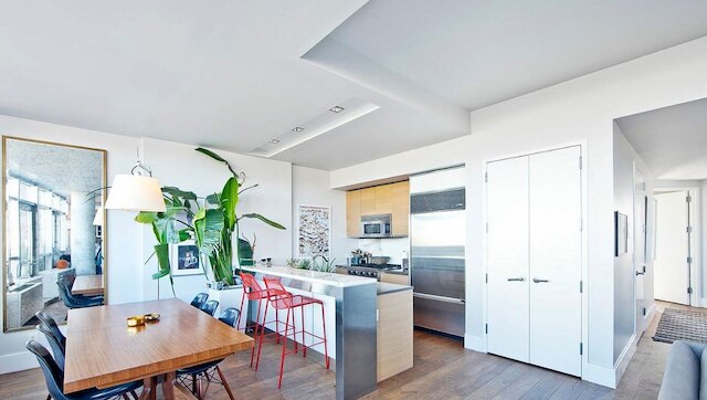 ベイヤードテラス バイ ローブ コンド ウィズ アウトドア スペース