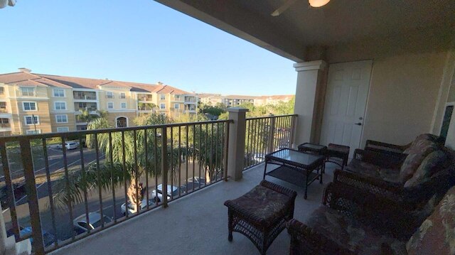 アップステイ ニューリー リノベーテッド コンド ニア エピック ユニバース