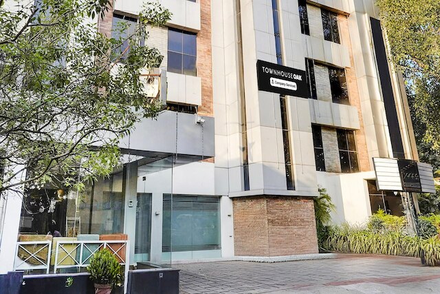 スーパー タウンハウス オーク コダンバッカム