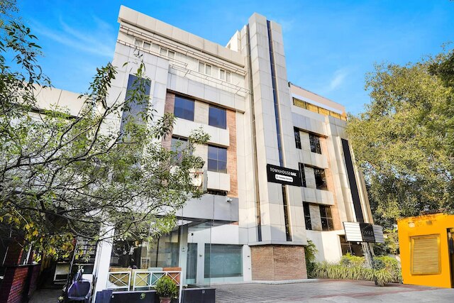 スーパー タウンハウス オーク コダンバッカム