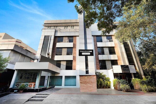 スーパー タウンハウス オーク コダンバッカム