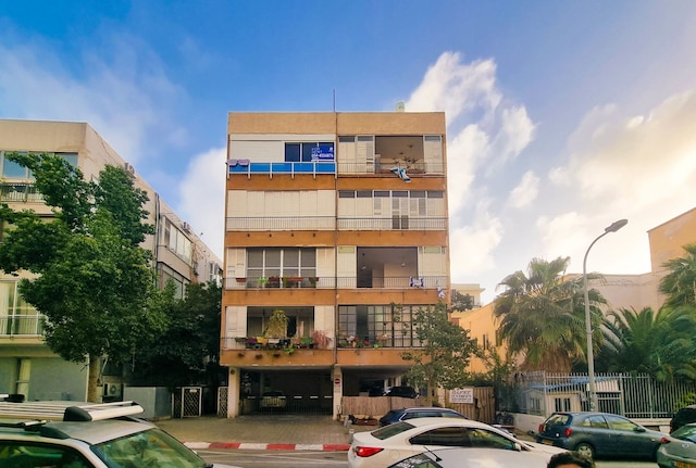 ゲウラ チューリップ イン テルアビブ ヤフォ