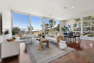 @ マルベラ レーン - コージー アンド エクセントリック デザイン ホーム