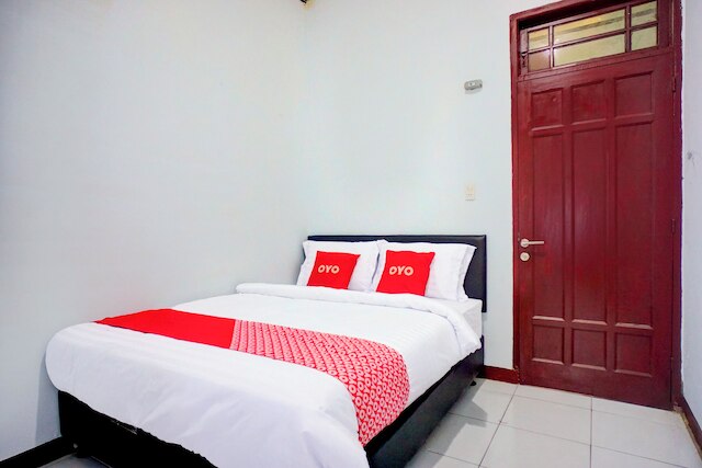 ホテル O クラカタウ ニア ウニベルシタス ムハンマディヤ スマトラ ウタラ ( UMSU )