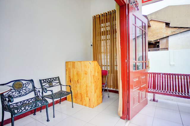 ホテル O クラカタウ ニア ウニベルシタス ムハンマディヤ スマトラ ウタラ ( UMSU )