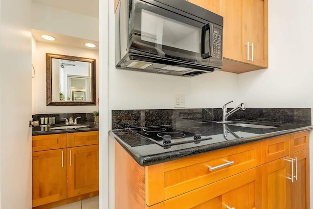 @マルベラ レーン - スタイリッシュ アイランド ステイ ウィズ シティ ビューズ