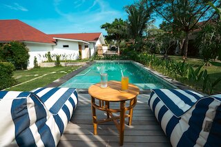 ゼナ サーフ スイート