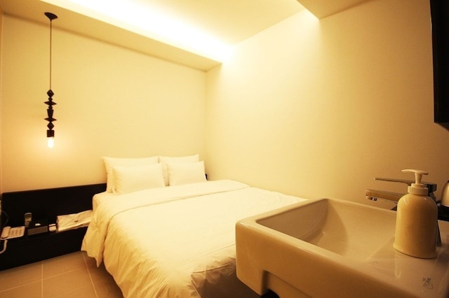 Mini hotel may nampo