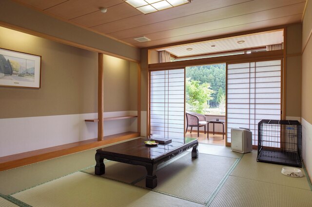 松阪わんわんパラダイス 森のホテルスメール