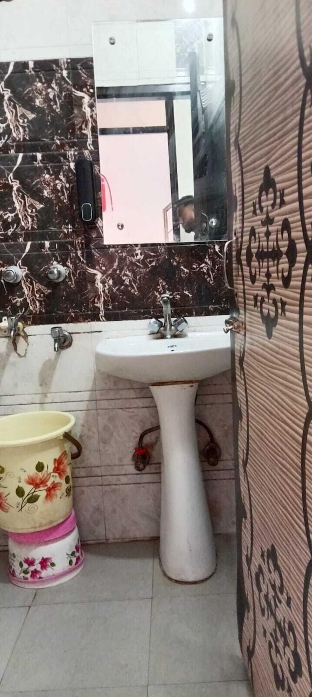 ホテル スーリヤ イン