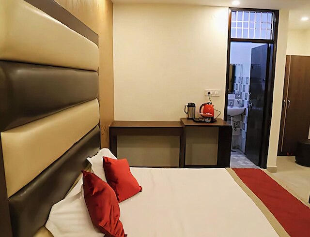 ホテル モナ リージェンシー