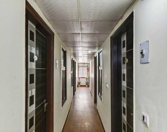 ホテル モナ リージェンシー