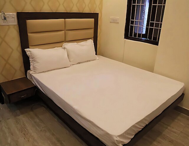 ホテル モナ リージェンシー