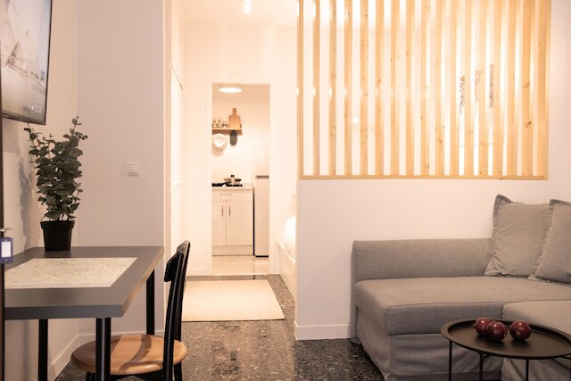 LIV - コージー ノマド リトリート