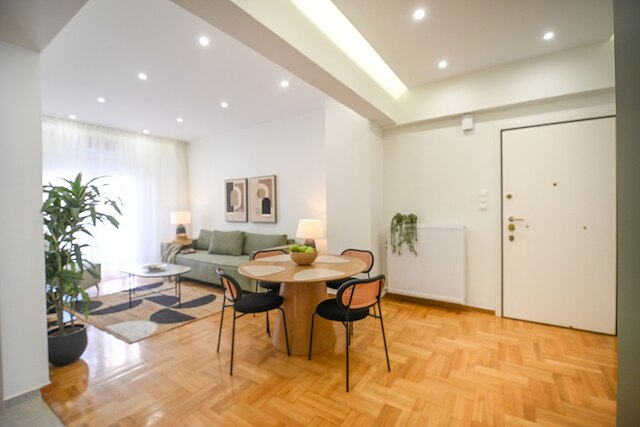 LIV - マーベラス アパートメント ニア アクロポリス