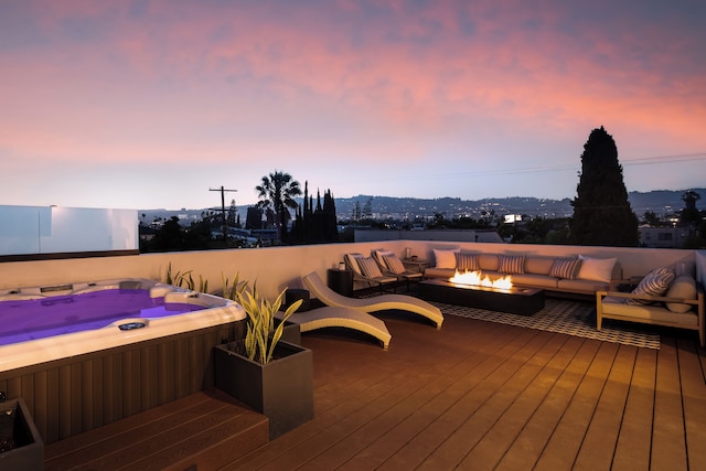 カサ ゼニシア by Oraklus