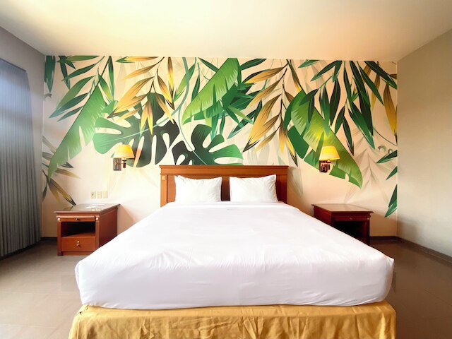 ホテル ゴールデン シーズン