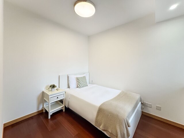 Tyms 2BR Apt TianshanRD Near CESIS Line2