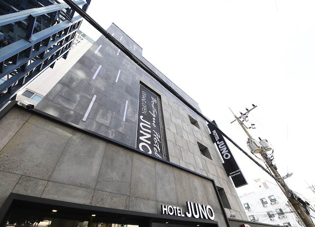 HOTEL JUNO