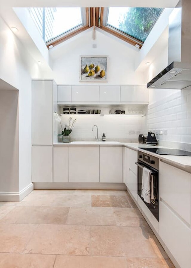 ミス ウエストサイド ストーリー - バイ アウト オブ オフィス ライフスタイル