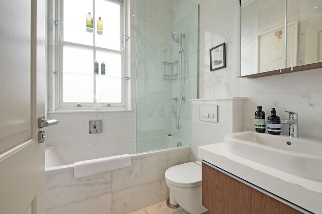 ジ アーティスツ ハイドアウェイ - 2 ベッド メザニン イン パディントン - バイ アウト オブ オフィス ライフスタイル