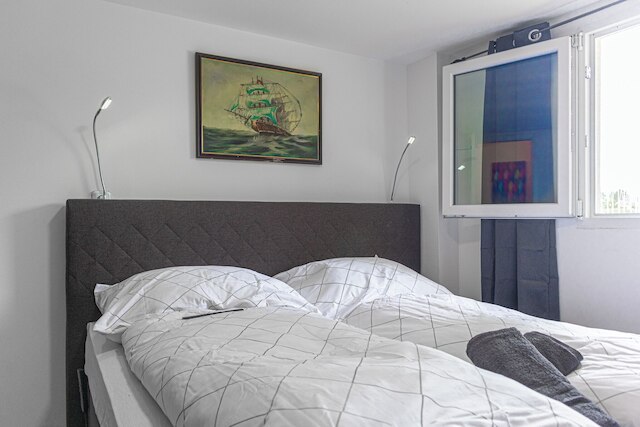 スペーシャス ホーム & ガーデン フリー パーキング