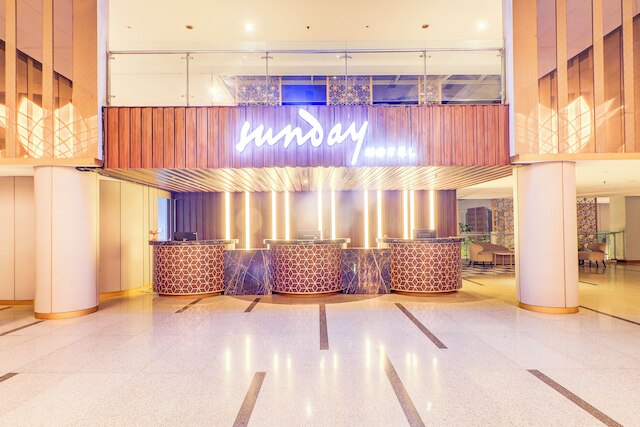 サンデー ホテル サンセット ロード ニア トランス スタジオ モール