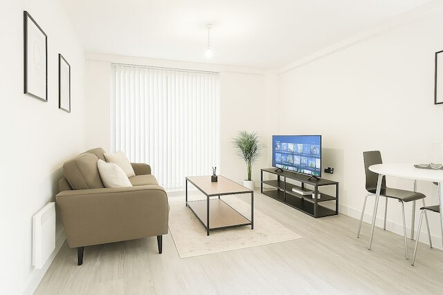 ノット アベイラブル