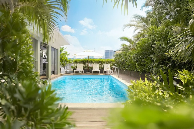 M ビレッジ ホテル プレミア チーサック