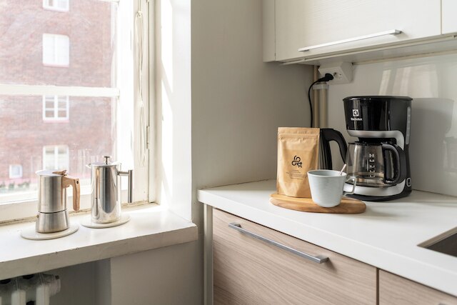 スペーシャス アパートメント イン ヴァイブレント カリオ