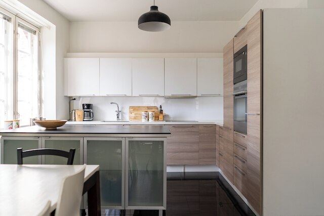 スペーシャス アパートメント イン ヴァイブレント カリオ