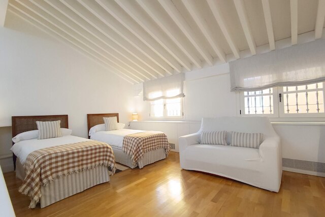 エクスクルーシブ ハウス イン セビリア。アントニア ディアス