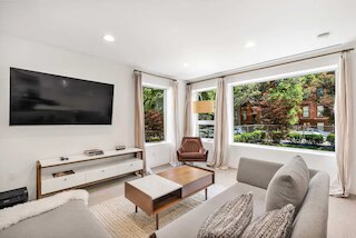 クリントン グローブ バイ ローブ トラベル 2 ベッドルーム モダン アパートメント