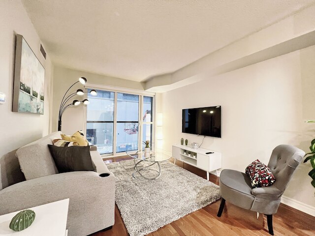 リベットステイズ - ジ アイコン