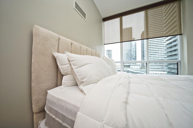 リベットステイズ - ジ アイコン