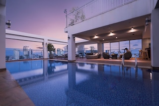 アマナ ホテル & レジデンス