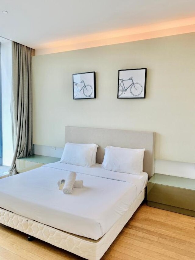 ウェル シェイプド スイーツ アット プラチナム KLCC