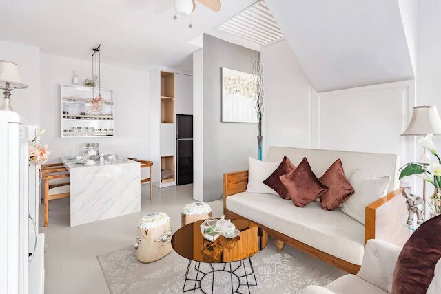 サカ ラグジュアリー ヴィラ