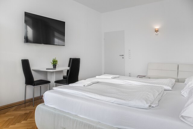 パーフェクト 7 ベッドルーム ステイ ニア ハウプトバンホフ