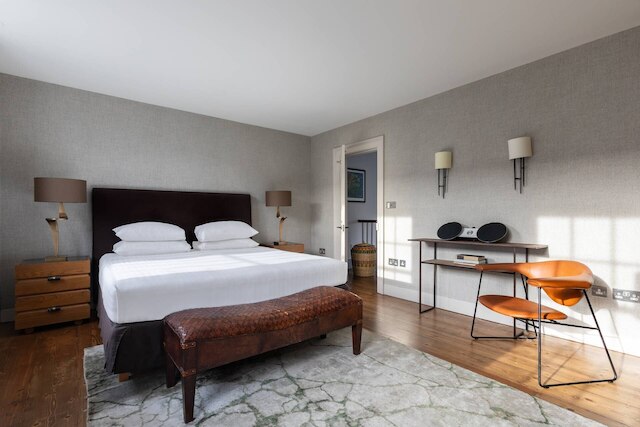 オーブリー ウォーク バイ ワンファインステイ