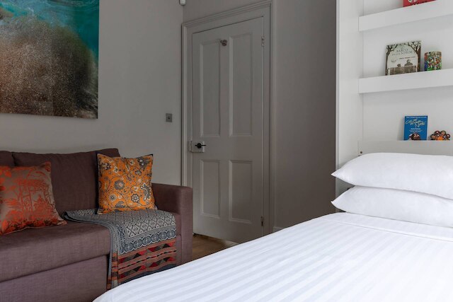 オーブリー ウォーク バイ ワンファインステイ